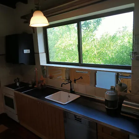 Cosy Villa With Garden Near The Beach In Greece بيت للعطل *